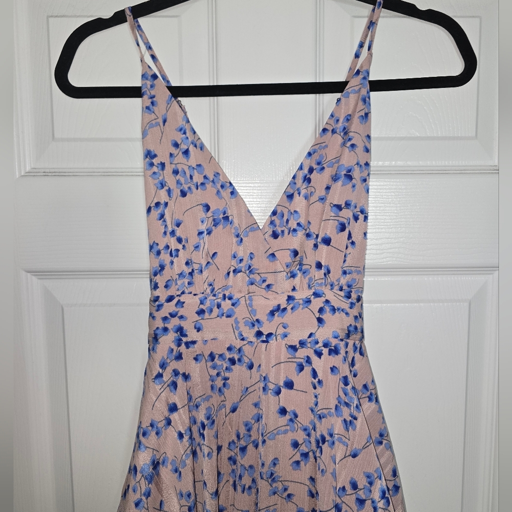 Native Daughters Cross Strap Flowy Romper With Blue Floral Size Small